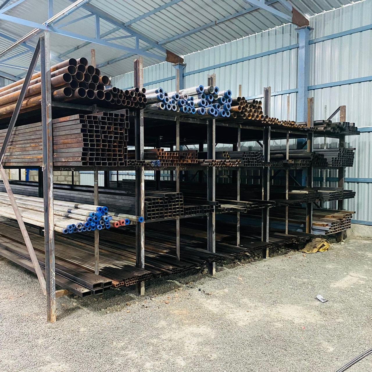 Glazed Vitrified Tiles